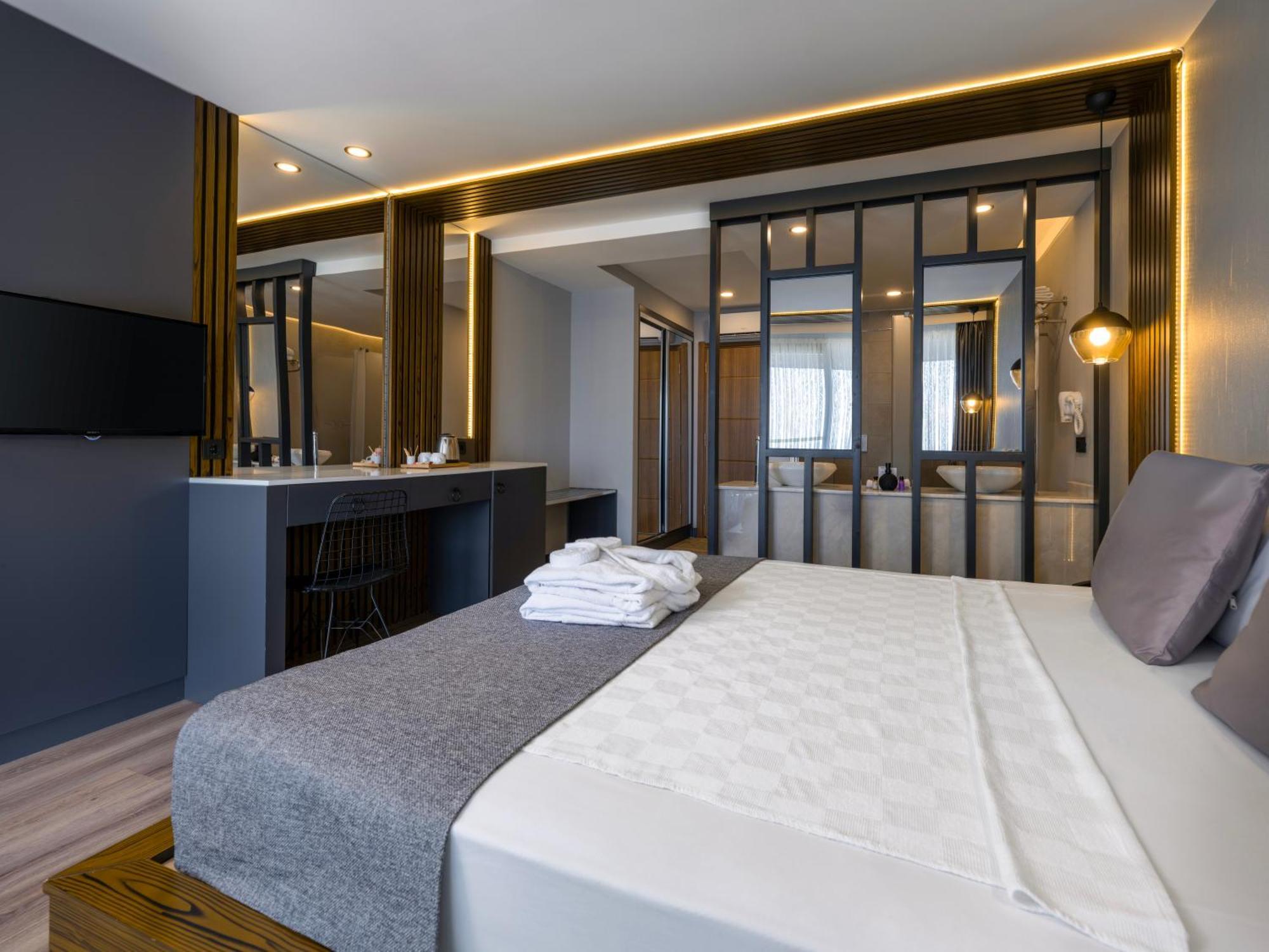 Adora Calma Beach Hotel Adults Only Kızılot Buitenkant foto