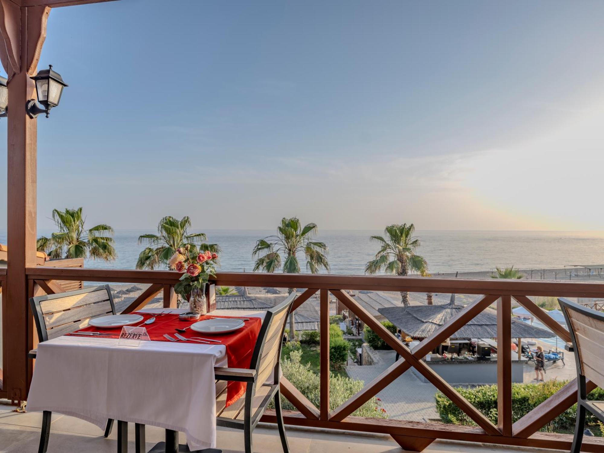 Adora Calma Beach Hotel Adults Only Kızılot Buitenkant foto