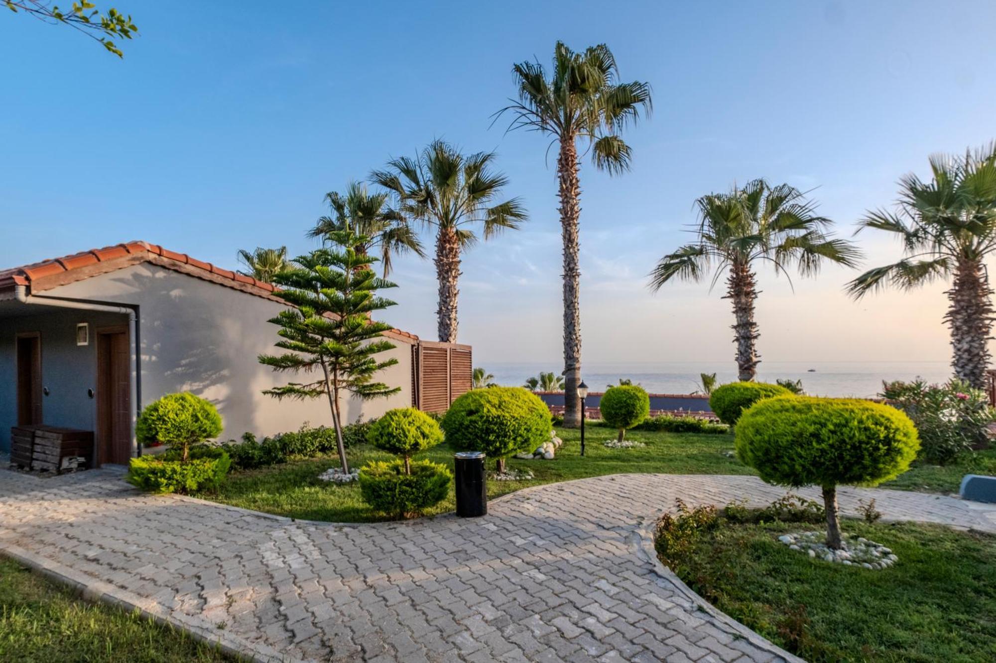 Adora Calma Beach Hotel Adults Only Kızılot Buitenkant foto
