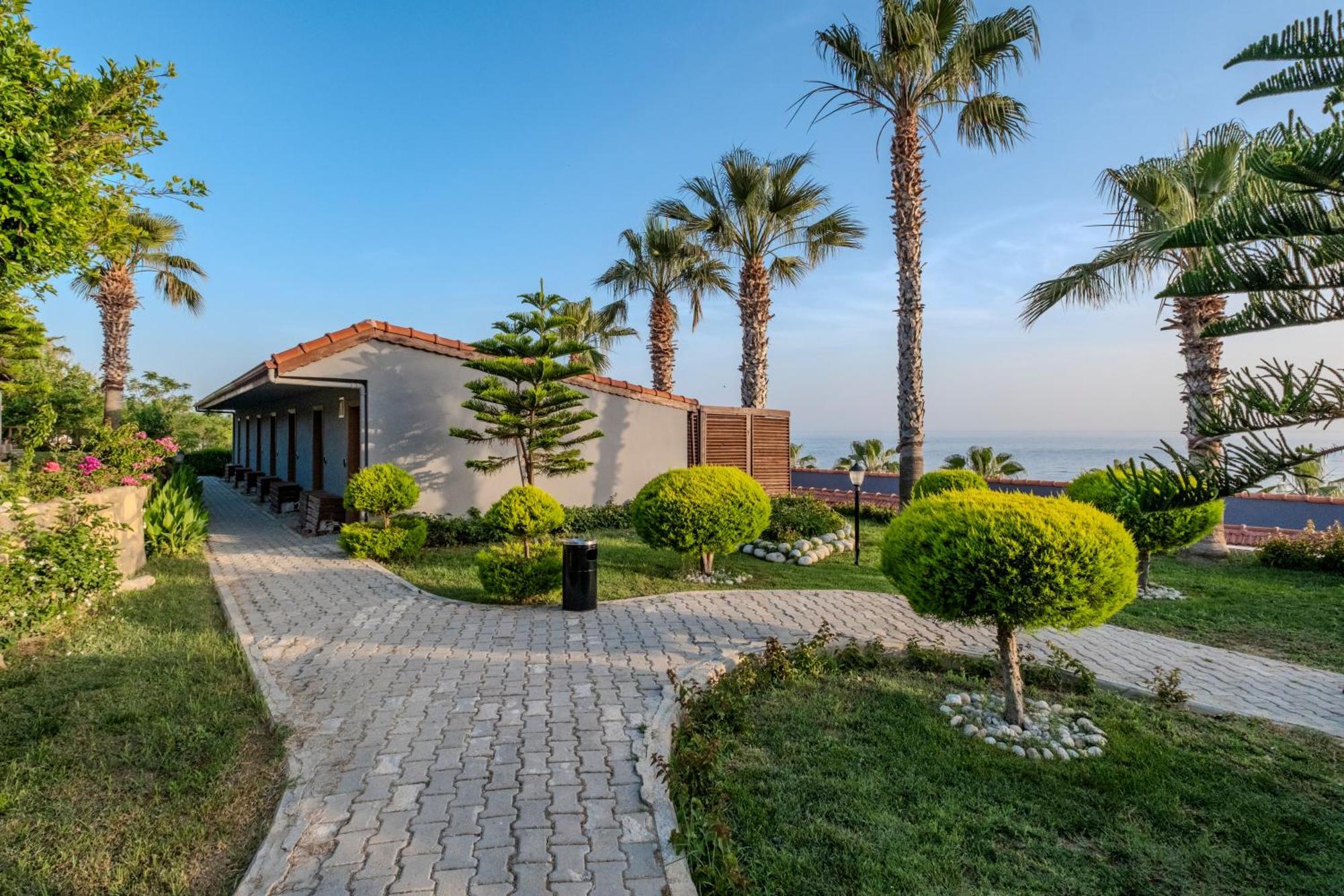 Adora Calma Beach Hotel Adults Only Kızılot Buitenkant foto